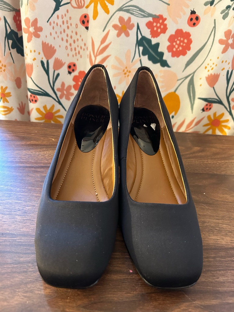 Donald Pliner Women’s Dreww Ballet Pump Heels Black Crepe 8.5